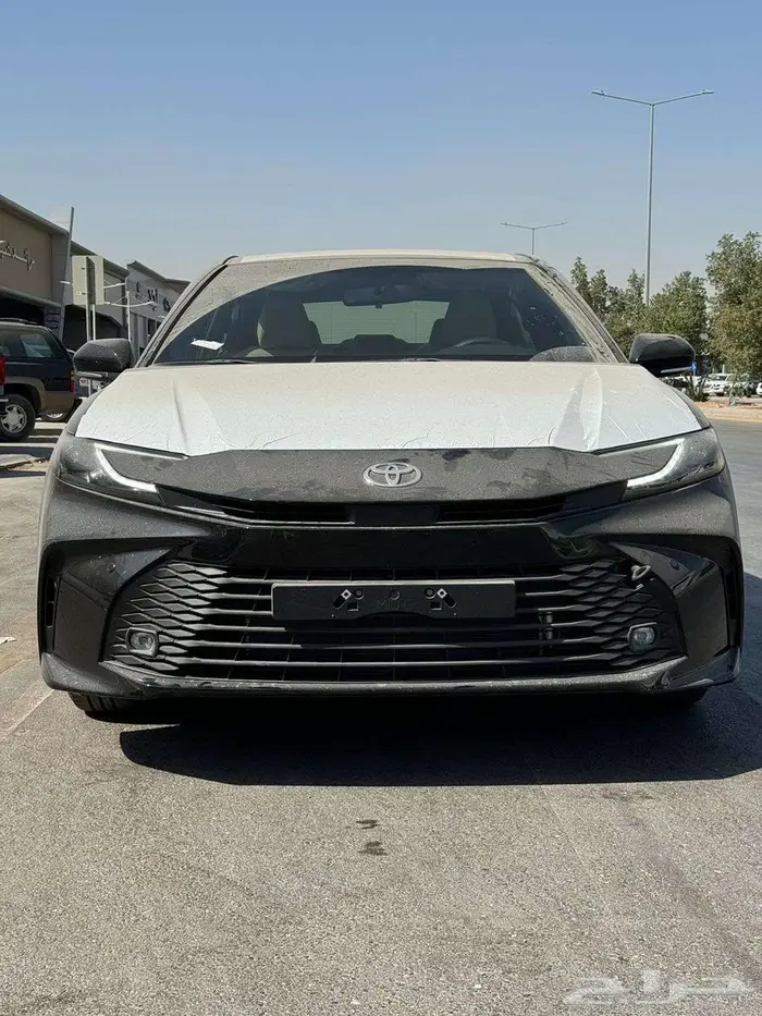 تويوتا كامرى ستاندر خليجى 2025 لمبيعات الكاش والبنوك 0