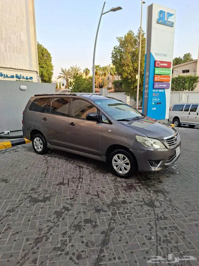 انوفا 2015 للبيع او البدل 2