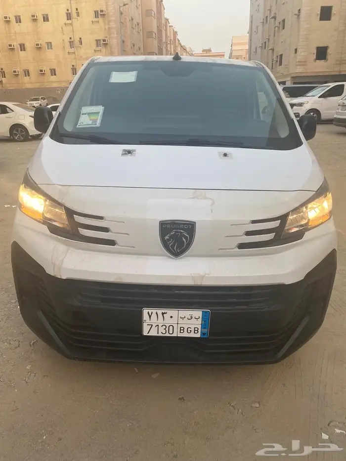 باص بيجو بظاعه جديد بيع او ايجار 5