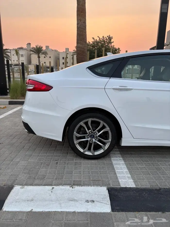فورد فيوجن 2020 ايكوبوست SEL 8