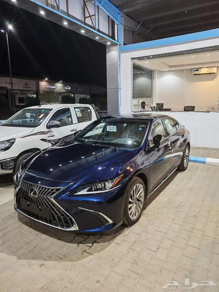 لكزس ES 350 0