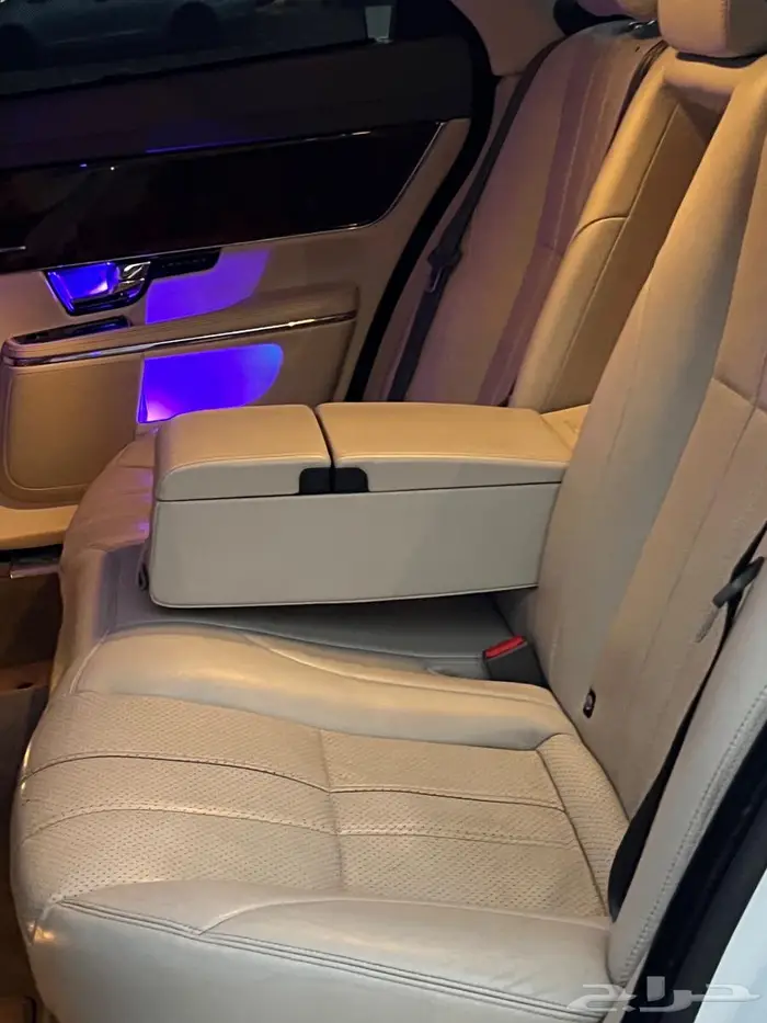 Jaguar XJL 2013 8