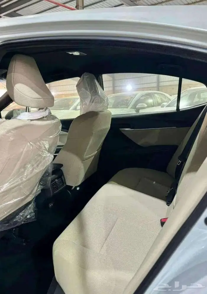 تويوتا-كامري-Eستاندر-بنزين-2025-سعودي-خليجي-تقسيط-بنوك 23