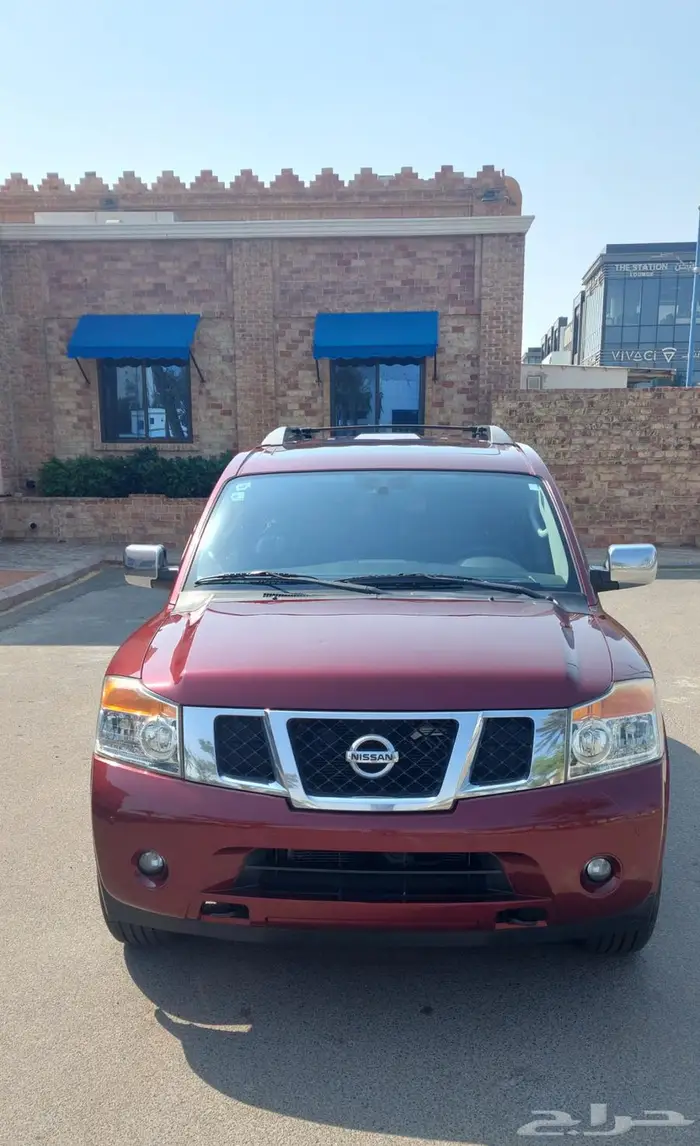 2010 نيسان أرمادا LE 1