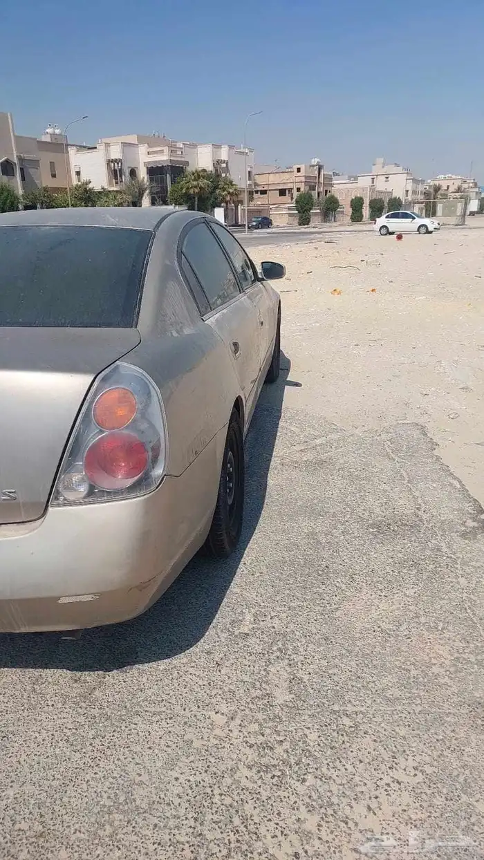 سيارة نسيان التيما موديل 2006 4