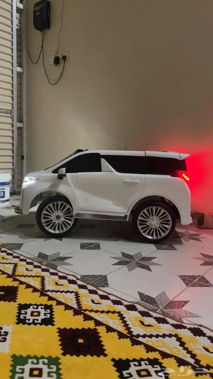 سياره اطفال جيب للبيع 3
