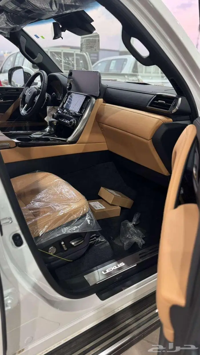 لكزس LX600BB سعودي2025عرض خاص542 الف شامل الضريبه 2