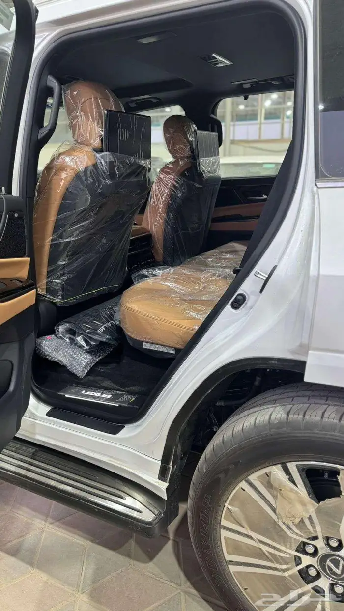 لكزس LX600BB سعودي2025عرض خاص542 الف شامل الضريبه 5