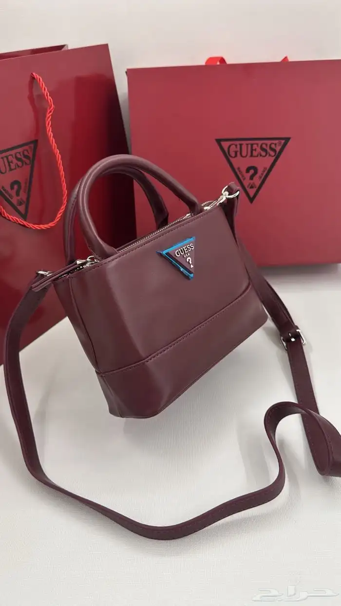 شنط جيس النسائية   GUESS Bags من ونر 4
