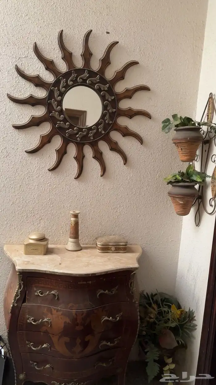 كومادينا ومرايه . 0