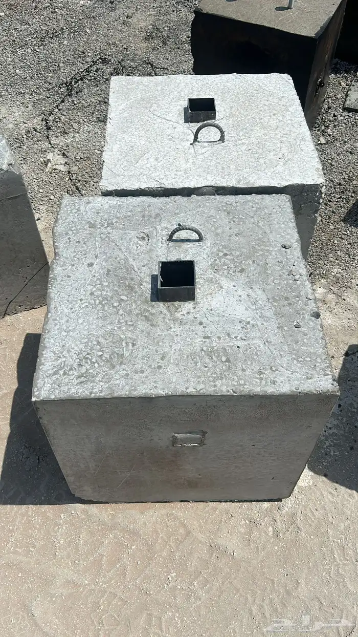 حواجز تنظيم تنظيميةصبات خرسانية اسوار شبوك امنية حشود افنتات 20