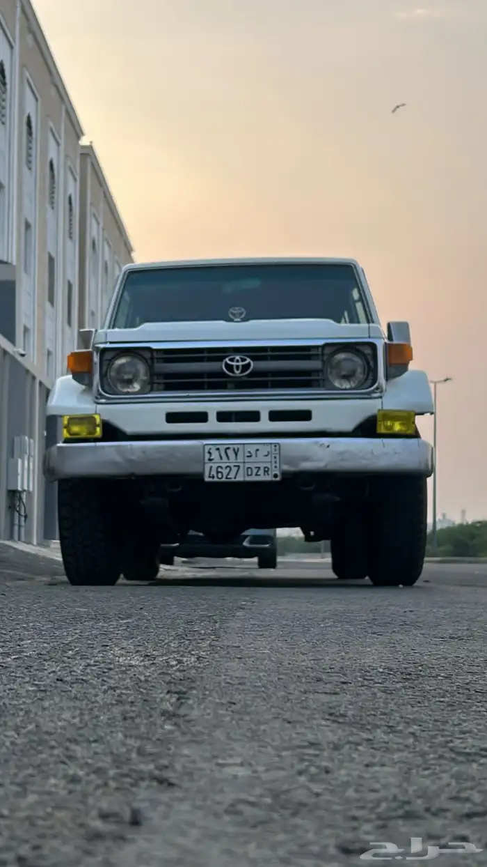 جيب ربع 98 نظيف للبيع 12