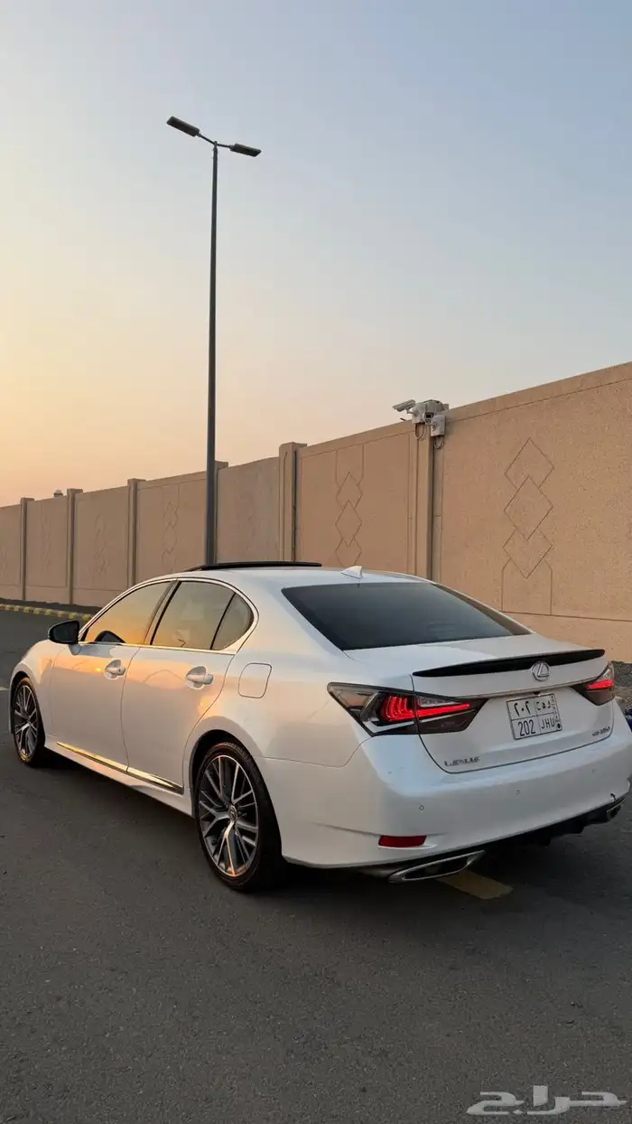 لكزس Gs 350 فل كامل سعودي 4