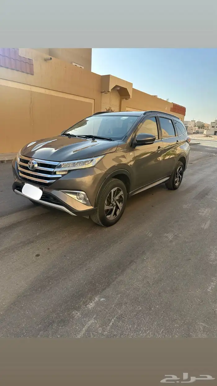 للبيع تويوتا راش واجن 2022 نص فل G 6
