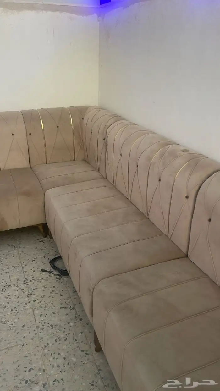 كنب نظيف للبيع 0