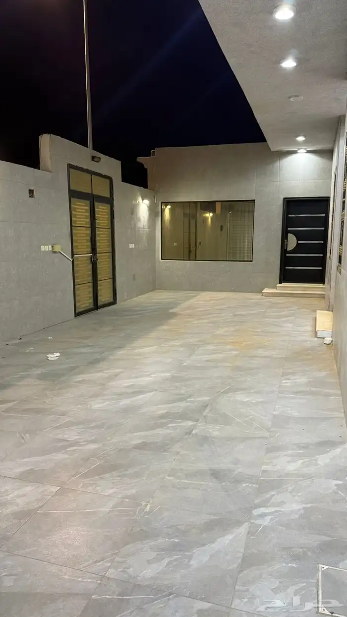 دور للايجار حي اليرموك 7