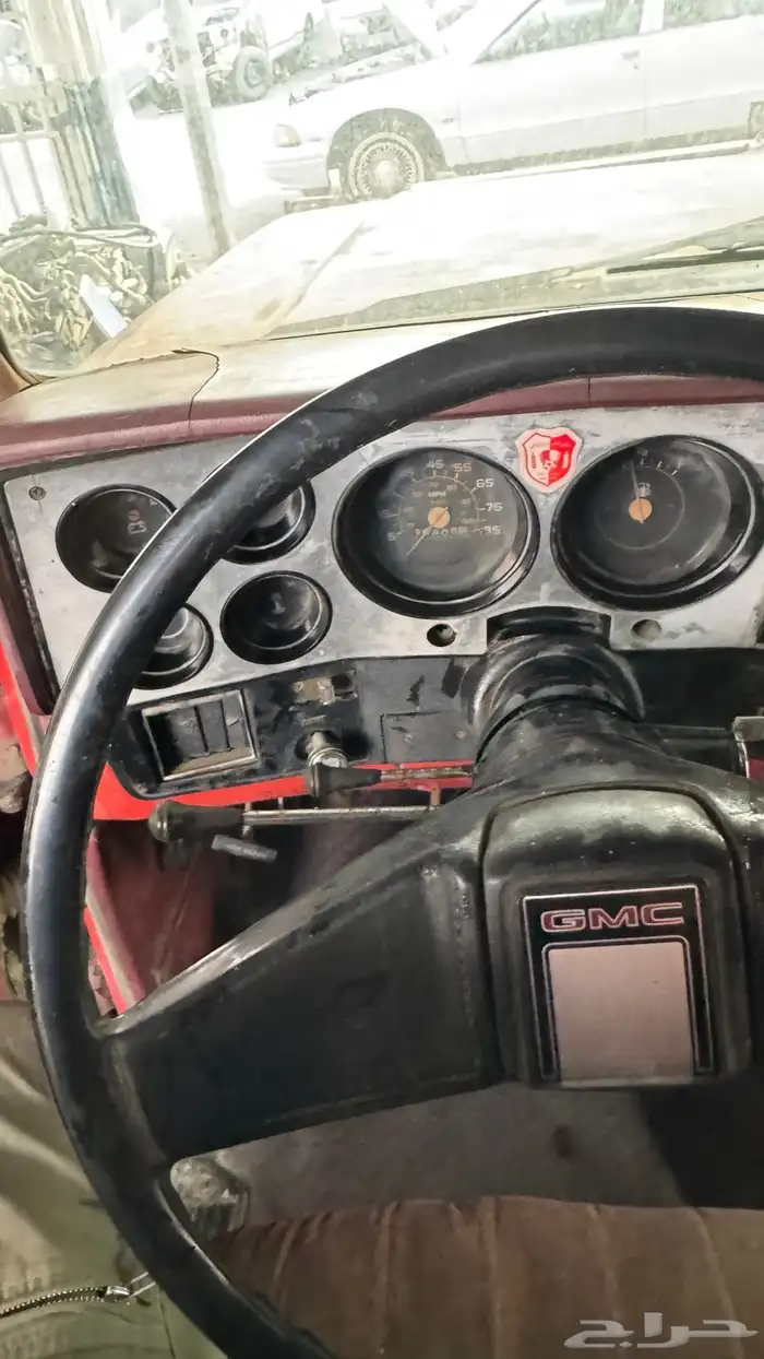 قطع غيار جمس سيرا و شفروليه 1981-1987 3