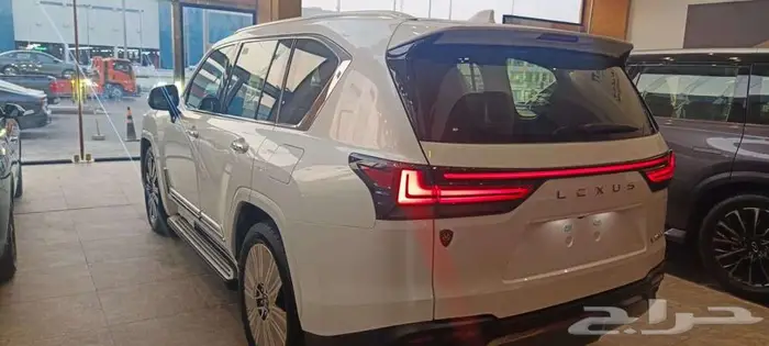 لكزس LX 600 BB سعودي 2025 4