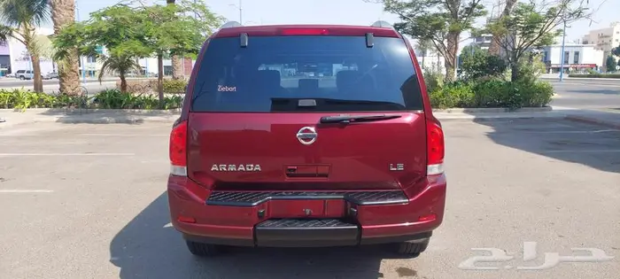 2010 نيسان أرمادا LE 9