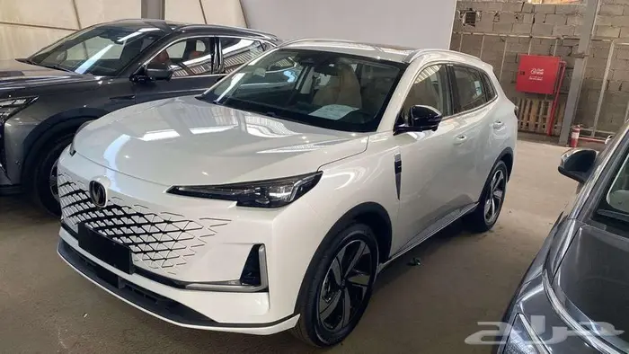 شانجان UNI-S 11