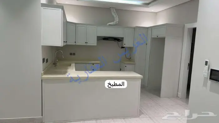 شقة فاخرة للايجار - الملقا 0