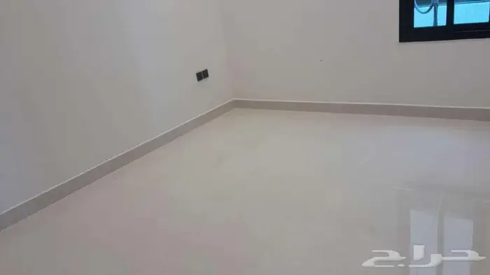 للبيع دور علوي في الرياض حي المعيزيلة   عرض رقم H1335 2