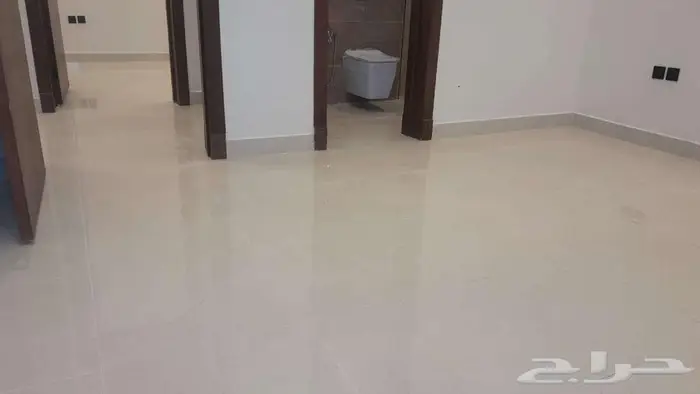 للبيع دور علوي في الرياض حي المعيزيلة   عرض رقم H1335 10