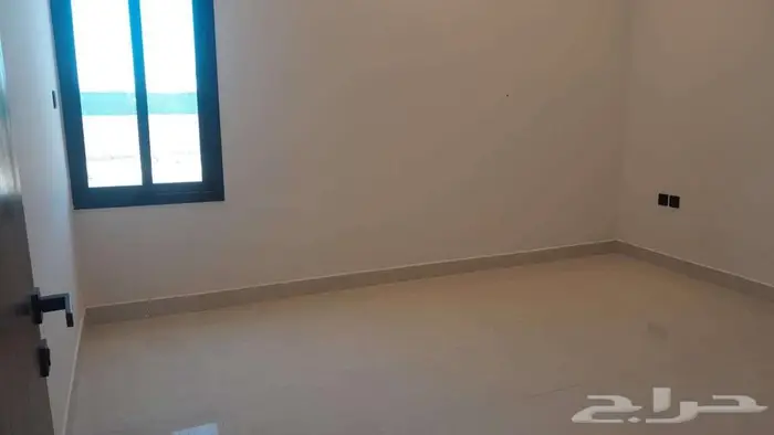 للبيع دور علوي في الرياض حي المعيزيلة   عرض رقم H1335 9