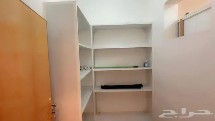 للبيع عمارة سكنية دورين وملحق في أبها حي الغدير 15