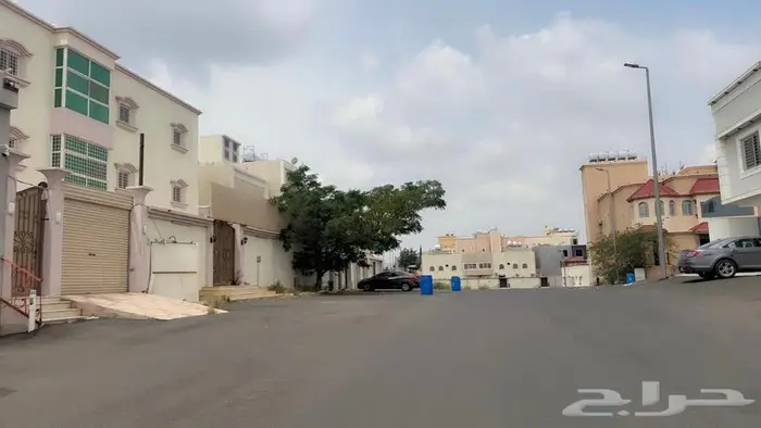 للبيع عمارة سكنية دورين وملحق في أبها حي الغدير 36