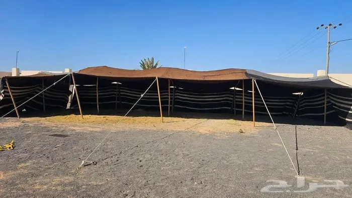 للبيع رواق واعمدة بيت شعر 0