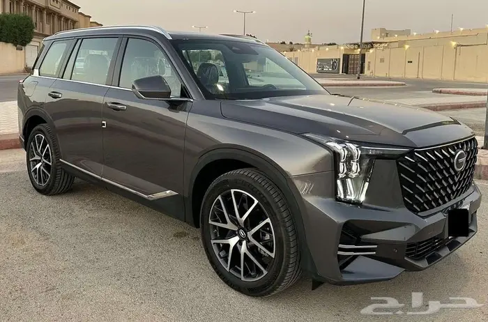 للبيع GAC GS8 4WD السياره مخزنه 2