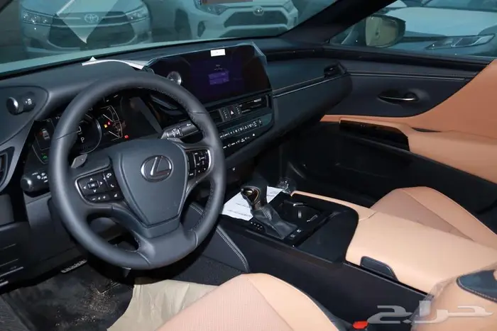 لكزس ES300 AH هايبرد 2025 - عرض بنك الجزيرة 13