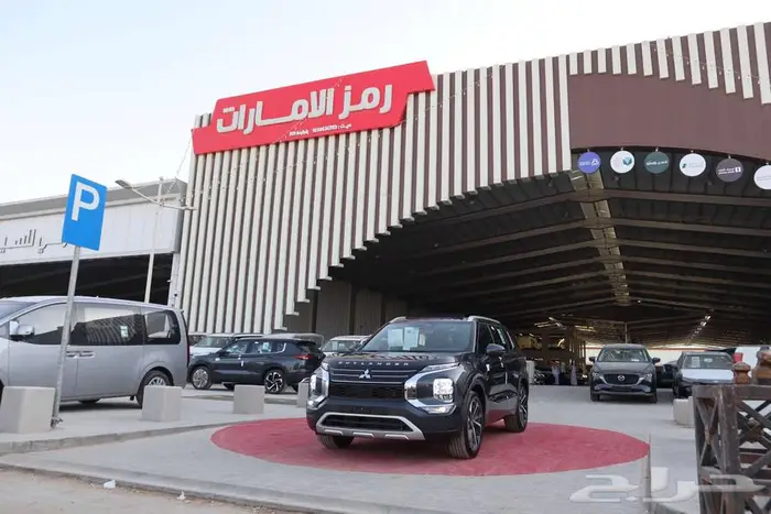 ميتسوبيشي اوتلاندر بريميوم 2025 11