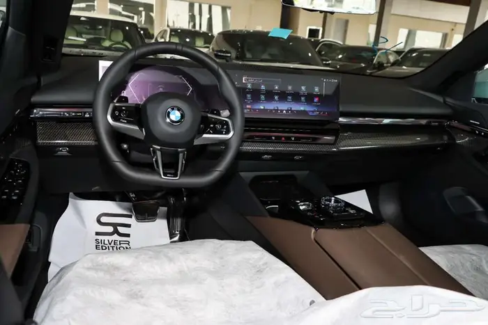 BMW 520 2026 ام كت لون اسمنتي 7
