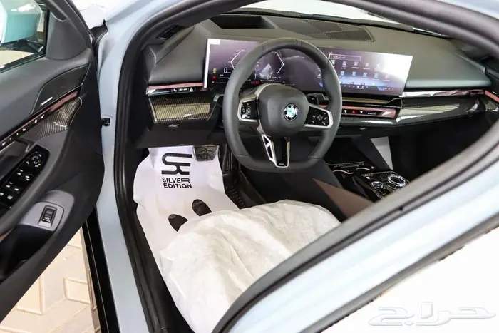 BMW 520 2026 ام كت لون اسمنتي 12