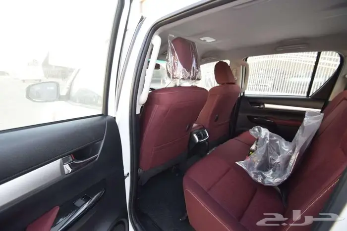 هايلكس 2025 بنزين رفرف قير عادي بريمي كاش وأقساط أقل سعر 8