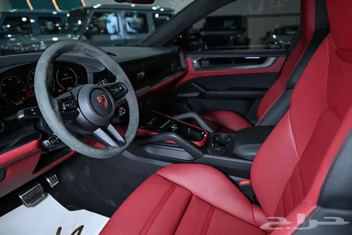 شركة البريمي لسيارات بورش Cayenne GTS 7