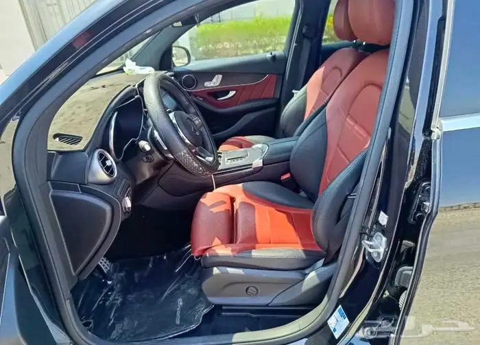 مرسيدس glc 300 4matic 2020 12
