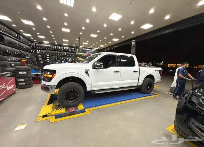 Ford F-150 xlt فورد ف-150 2024 2