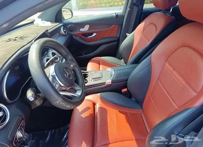 مرسيدس glc 300 4matic 2020 11