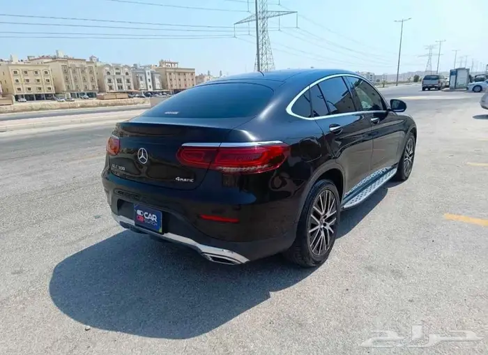 مرسيدس glc 300 4matic 2020 4