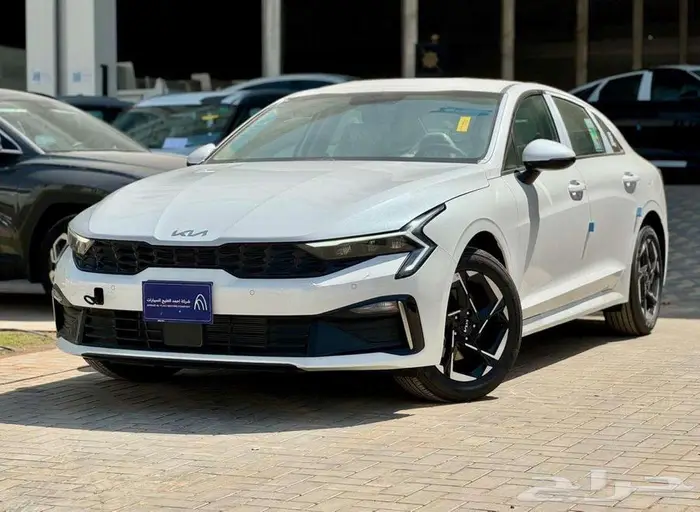 كيا K5 2026 ستاندر مطور بالنقد والتقسيط 1
