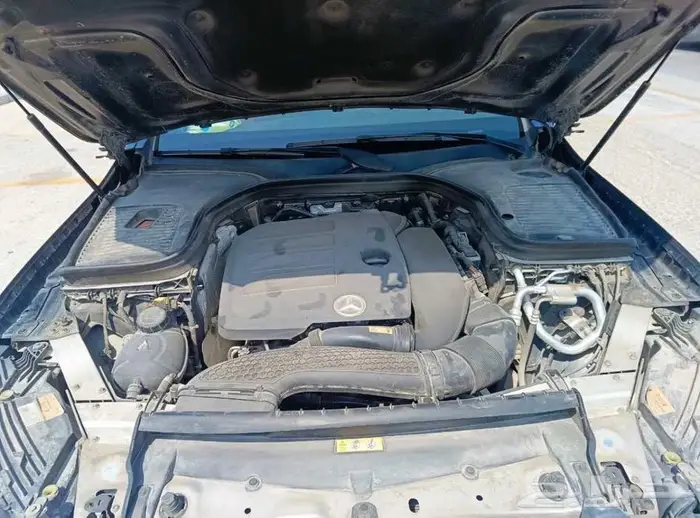 مرسيدس glc 300 4matic 2020 24