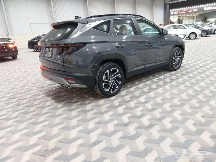 هونداي توسان 1.6 كومفورت 2025 4