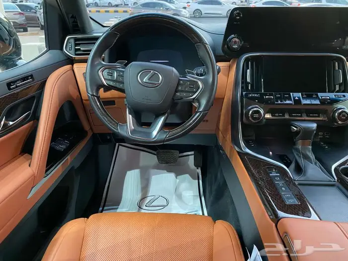 لكزس LX600 VIP 2024 زيتي سعودي 11