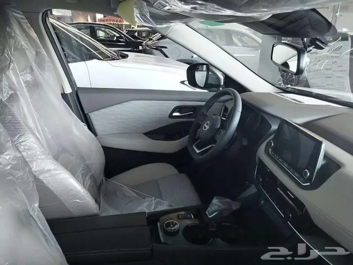 نيسان اكستريل sv و sv plus نص فل 2025 8