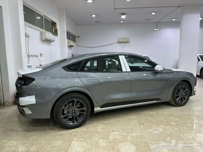 فورد تورس ترند 2026 مع صيانه مجانيه توكيلات الجزيرة 3