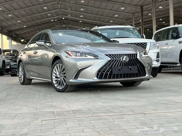 لكزس CC ES350 نص فل بروجكتور 2025 (بريمي) كاش واقساط 1