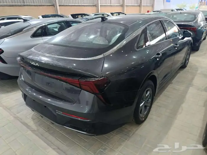 كيا K5 استاندر مفتاح 2025 ماكينة 2500 سعودي عرض خاص جدآ 10